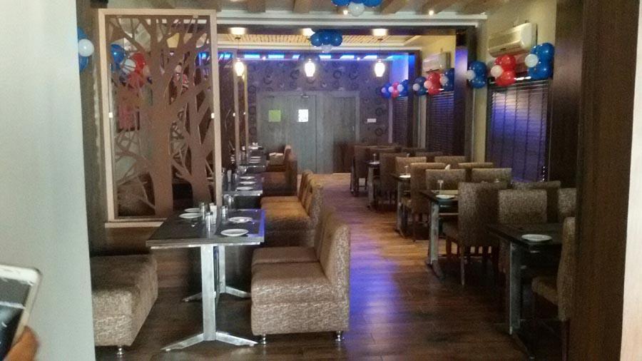 Hotel Triveni Balangir Екстериор снимка