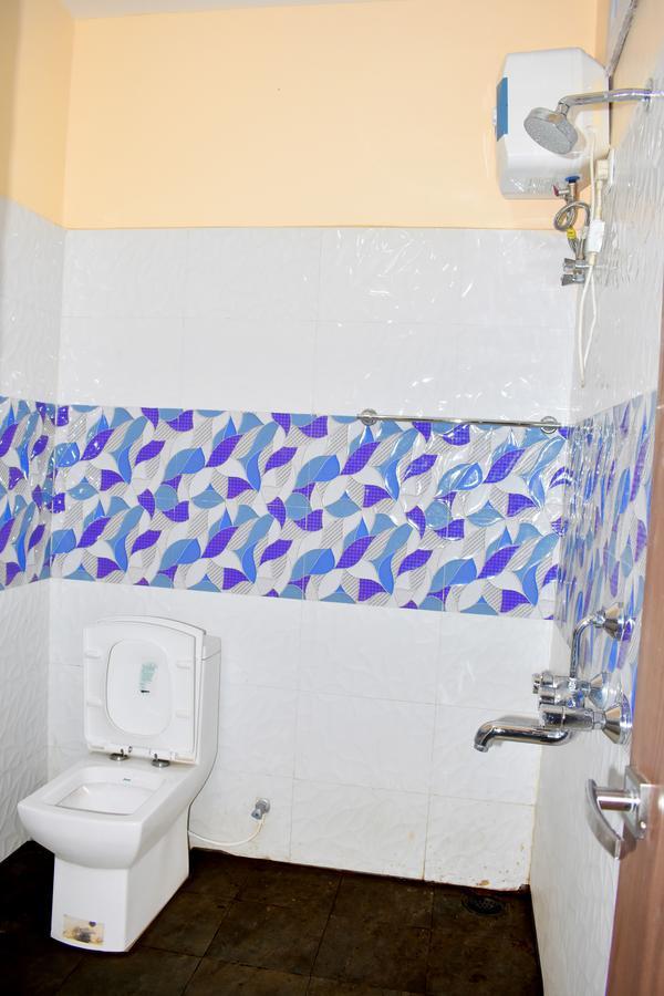 Hotel Triveni Balangir Екстериор снимка